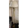 Image 1 : VINTAGE BRASS FLOOR LAMP