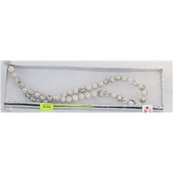 #45-WHITE TURQUOISE LOOSE BEAD 15" /8MM