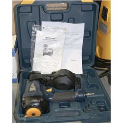 MASTERCRAFT AIR POWERED COIL ROOFING NAILER IN