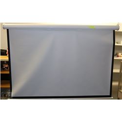 WHITE PROJECTOR SCREEN - 5 FT 2 IN. LONG
