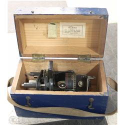 VINTAGE SURVEYORS LEVEL IN WOODEN CASE