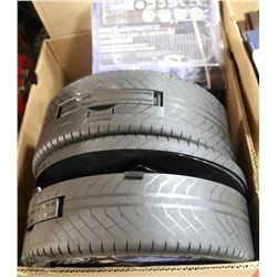 TWO REMOTE CONTROL CARS PLUS ACCESORIES