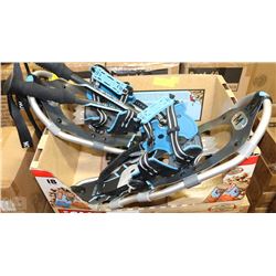 SET OF SNOW SHOES & POLES