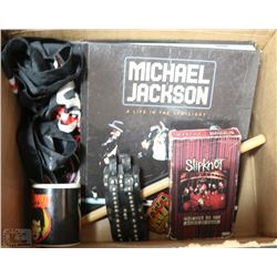 ROCKNROLL COLLECTORS LOT - BOWIE, MICHEAL JACKSON,