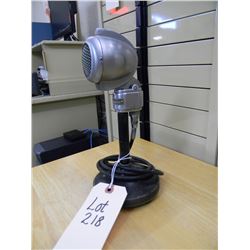 Microphone