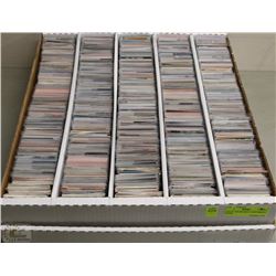 LOT OF 7500 HOCKEY CARDS (MIXED YEARS)