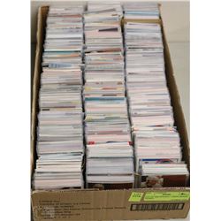 LOT OF 3000 HOCKEY CARDS (MIXED YEARS)