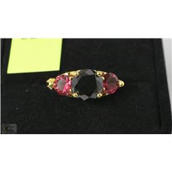 NEW WOMENS FASHION RING SIZE 7