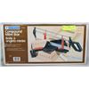 Image 1 : COMPOUND MITRE BOX + SAW