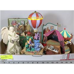 BOX W/COLLECTION OF 7 WHIMSICAL MUSIC