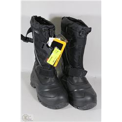NEW WINTER BOOTS SIZE 5