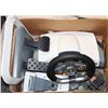Image 1 : XBOX 360 WIRELESS RACING WHEEL AND PEDAL SET INCL