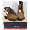 Image 1 : NEW B.U.M. EQUIPMENT WINTER BOOTS SIZE 9
