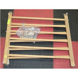 WOODEN BABYGATE WITH ALL HARDWARE