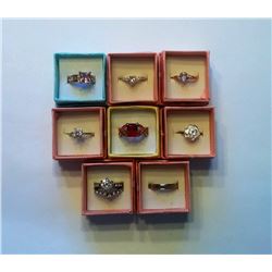 LOT OF 8 LADIES FASHION RINGS