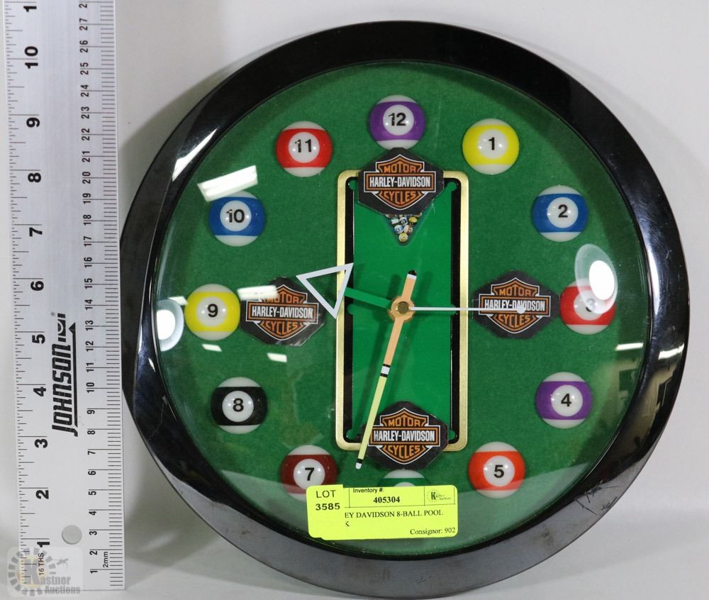 HARLEY DAVIDSON 8-BALL POOL CLOCK