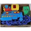 Image 1 : MY FIST CHOO CHOO W/ TRACKS