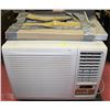 Image 1 : AIR CONDITIONER WITH REMOTE