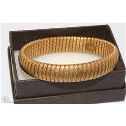 ANTIQUE EDWARDIAN EMBROSSEDFLORAL BRACELET