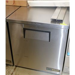 UNDERCOUNTER COOLER TRUE BRAND SINGLE DOOR