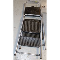 PAIR OF COSCO STEP STOOLS
