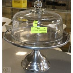 DESERT DISPLAY WITH GLASS DOME