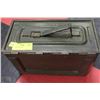 Image 1 : VINTAGE AMMO BOX