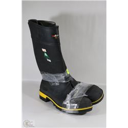 NEW OLD STOCK BAFFIN STEEL TOE RUBBER BOOTS