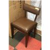 Image 1 : VINTAGE SIDECHAIR