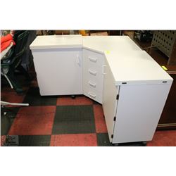 FOLD DOWN CORNER CRAFTER/SEWING TABLE