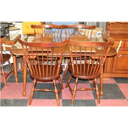 VILAS DARK MAPLE TABLE WITH 2 LEAFS AND 4 CHAIRS