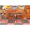 Image 1 : VILAS DARK MAPLE TABLE WITH 2 LEAFS AND 4 CHAIRS