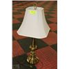 Image 1 : ESTATE BRASS TONE LAMP