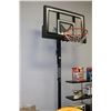 Image 1 : REEBOK OUTDOOR BASKETBALL  STAND