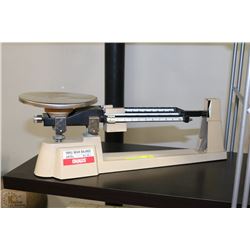 OHAUS TRIPLE BEAM SCALE 5LB -2-OZ