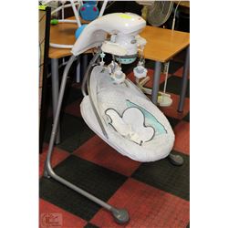 FISHER PRICE AUTOMATIC SWING BATTERY OPERATED