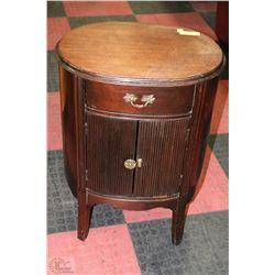 SOLID MOHGANY SIDE/ ENTRANCE TABLE W/ DRAWER