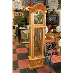 OAK WITH BIRDSEYE VIEW MAPLE TRIM GRANDFATHER