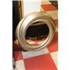 Image 1 : 20" ROUND DECORATIVE HANGING MIRROR