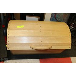 WOODEN CHEST 29"X16"X15"