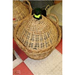 WICKER WINE CARBOY BOTTLE