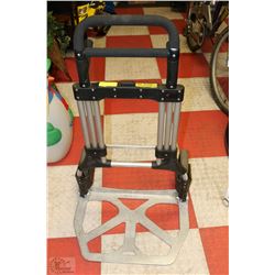 FOLDING HAND TRUCK