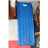 Image 1 : 2 BLUE CAR RAMPS