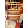 Image 1 : 3 TIERED WOODEN MAGAZINE RACK