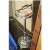 Image 1 : VINTAGE ASHTRAY STAND