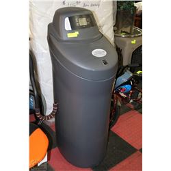 KENMORE ELITE WATER SOFTENER BRAND NEW