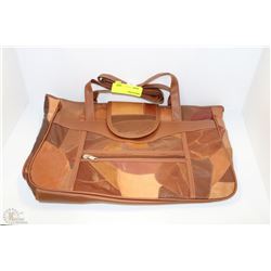 NEW LEATHER PURSE ON CHOICE: BROWN