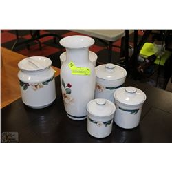 SAVANNAH GROVE COLLECTION GENUINE STONEWARE INCL