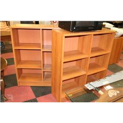 PAIR OF WOODTONE BOOKSHELVES
