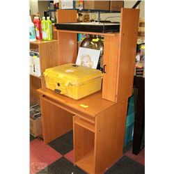 SMALL DESK WITH HUTCH 32"X24"X60"H